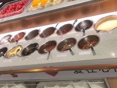 自助调料区-海底捞火锅(海宁路店)