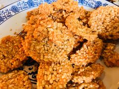 咸蛋黄锅巴-眷江南之小蓝鲸(王府大街店)