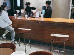 大堂-星巴克(合肥百盛逍遥广场店)