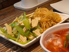 -平娃三宝烧烤·面食(南小街店)