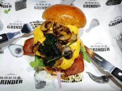 -Grinder 绞肉机汉堡(武定路店)