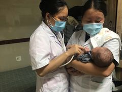 -萧乐母婴·住家月嫂·育婴师