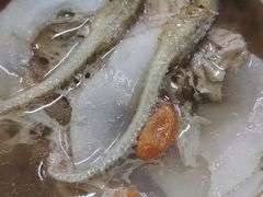 -横河佬炖品店(罗阳一路老店)