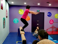 -小小元气运动馆(无锡茂业中心店)