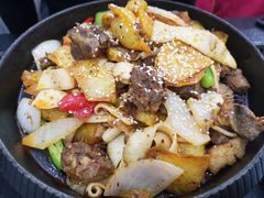 -撒拉人家.酸菜牦牛肉火锅