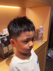 -蓝调造型·烫发·染发
