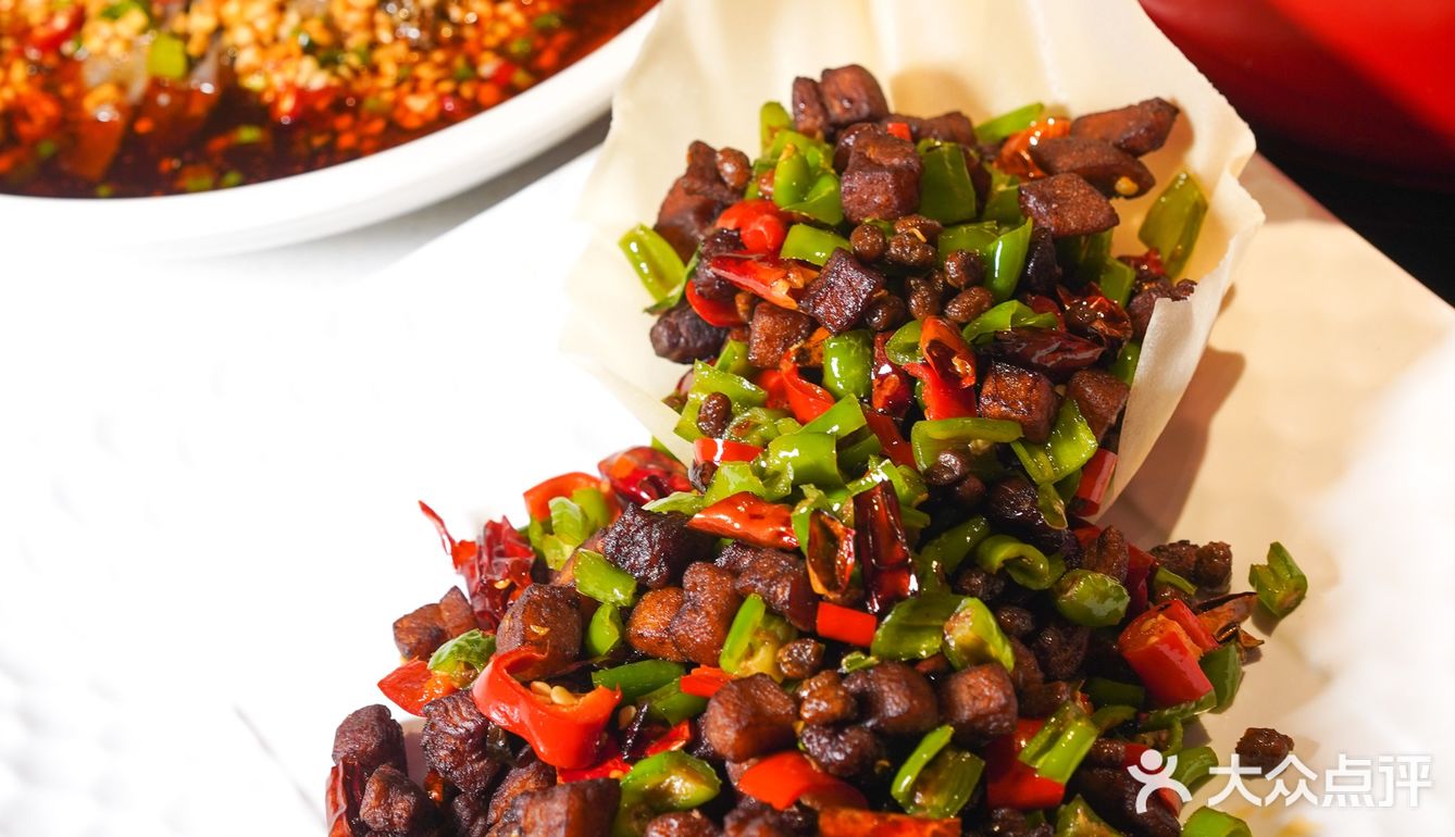 ins风环境🍀贵州风味创意菜混搭是个什么味？