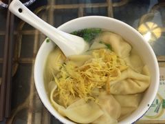 -笑来喜馄饨小笼工坊店(湖滨街店)