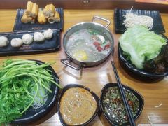 -呷哺呷哺(万达新世界店)