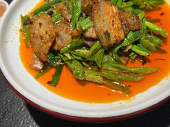 -万重锦·人文川菜馆(骡马市店)