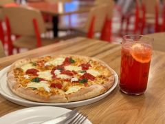 传统玛格丽特披萨-城市大道红炉披萨烘焙坊