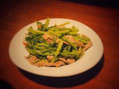腐乳通心菜炒牛肉-老坑记·香港经典粤菜馆