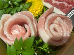 -山川小町·极番烧肉(新地假日广场店)