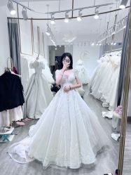-愫·婚纱礼服馆(河东店)