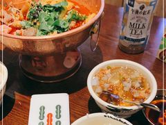 -成都你六姐·牛肉冒菜(城市集市合生汇店)