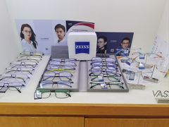 -沪睛眼镜蔡司官方授权店(金桥佳林路店)