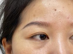 -一个差评成就的纹眉店