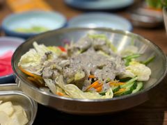 -明洞阿姨·韩式酱蟹烤肉·创意料理(三元桥店)