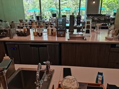 -星巴克臻选(深圳龙华红山天虹店)