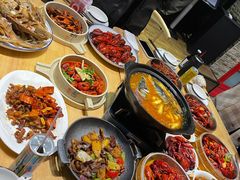 -聚汇三少·龙虾·中餐厅(莫邪路新天地店)