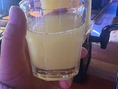 -喜鹊音乐酒馆(西街店)