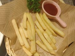 -又见马甲M8融合西餐厅(体育中心店)