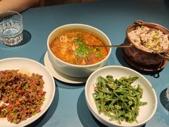 -一坐一忘云南菜(嘉里中心店)
