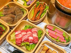 -独食火锅·半米屋台(直营总店)
