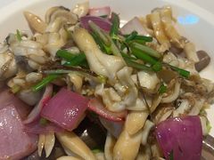 -琼大师东方烤乳猪(亚特兰蒂斯店)