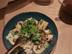 -耶里夏丽·丝路国际·新疆餐厅(浦东区东方路店)