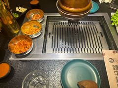-臻牛烤肉