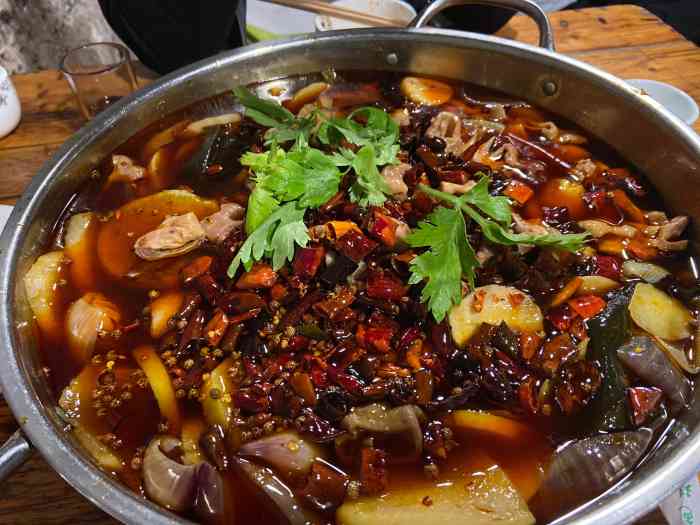 小苑老院子·肥肠鸡(小苑路店)-"在观音桥呆了这么久,居然才发现这么