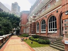 -香港大学