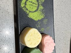 -海底捞火锅(让胡路万达店)