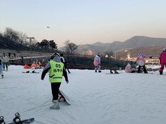 -蓟洲国际滑雪场