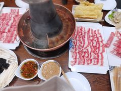 -楼外楼大刀肉传统火锅居(博学路店)