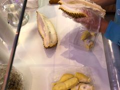 -盒马X会员店(王府井奥莱UP TOWN店)