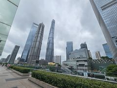-陆家嘴空中步行连廊