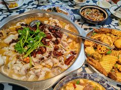 -何哥鲜鱼餐厅(龙湖花园店)