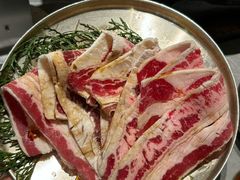 -草家酱蟹炭火烤肉店(珲春南路一店)