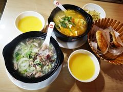 -闫家驴肉老店(华电一校店)