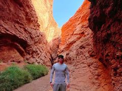 -天山神秘大峡谷