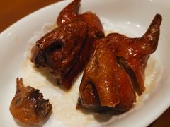 妙龄乳鸽-香山家宴