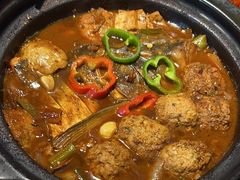 民间狮子头炖鱼头-打酱油·非遗淮扬菜(瘦西湖梅岭店)