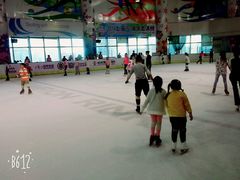 -冠军冰场CHAMPION RINK(百联又一城店)