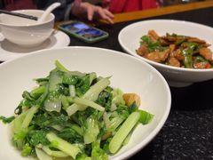 -鱼鲜饭香·招牌汽锅剁椒鱼头王