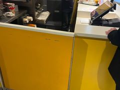 -麦当劳(中山公园龙之梦店)