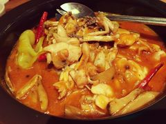 -云海肴·汽锅鸡·云南菜(天山百盛优客店)