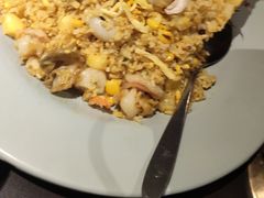 -大头虾越式风味餐厅(光明广场店)