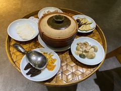 杂菌鸡汤-一坐一忘云南菜(三里屯店)